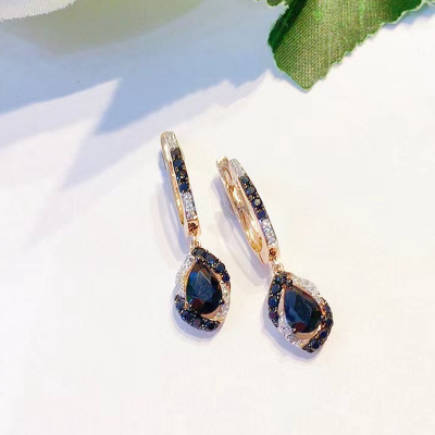 EARRINGS WITH  SAPPHIRE AND DIAMOND